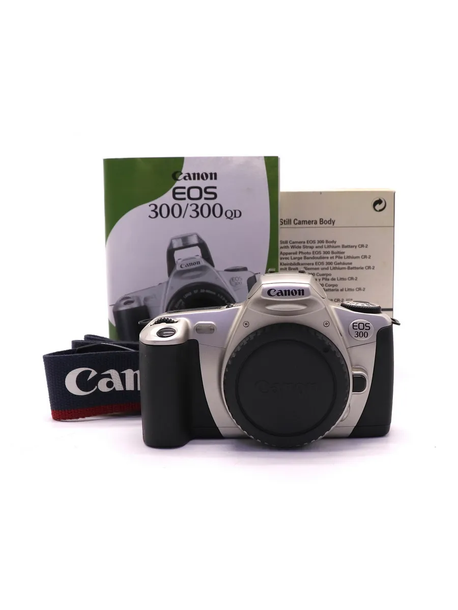 Зеркальный фотоаппарат EOS 300 body в упаковке