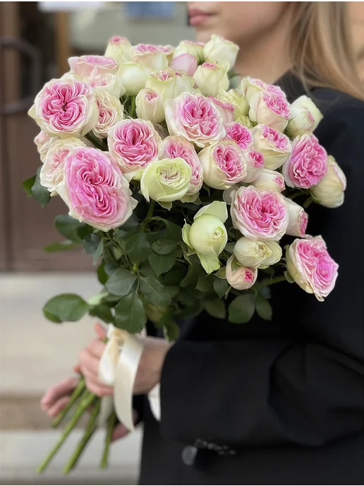 ROZA4U Букет цветов 11 кустовых пионовидных роз Джелатто 50 см, розовый, фото 2