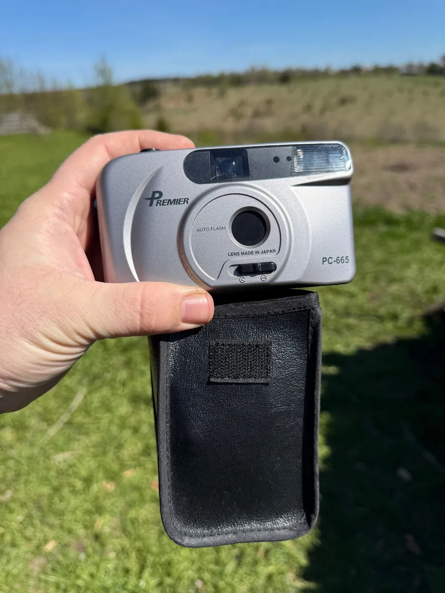 Пленочный фотоаппарат premier PC-665
