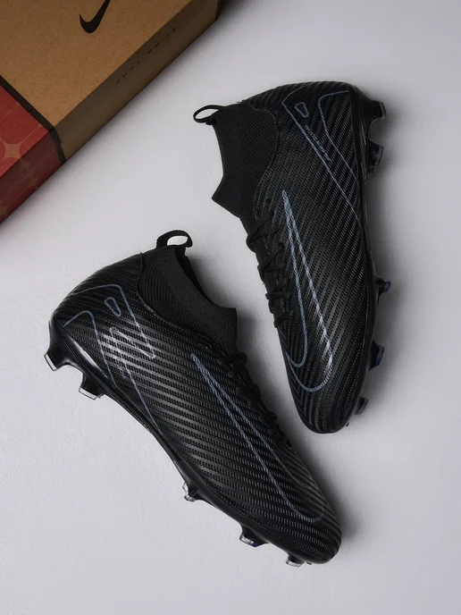 Nike Бутсы футбольные с шипами, черный
