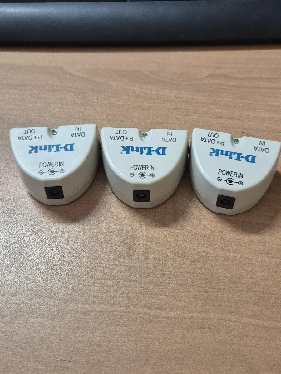 Инжектор PoE D-Link EBU-101-T2 LF