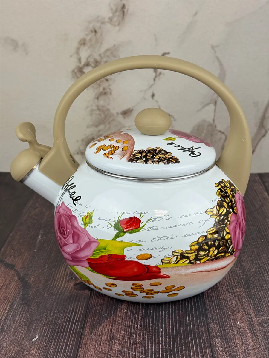 Эмалированный чайник со свистком для кухни "Яркая Роза"