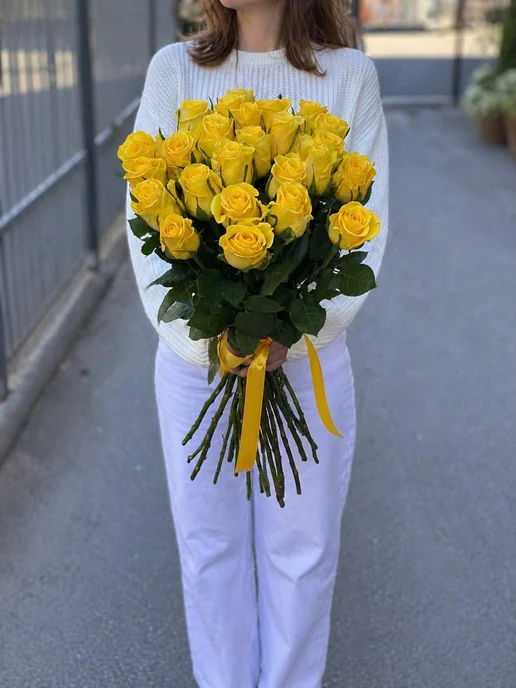 ROZA4U Букет живых цветов 25 желтых роз Хай Еллоу 60 см, желтый, фото 2