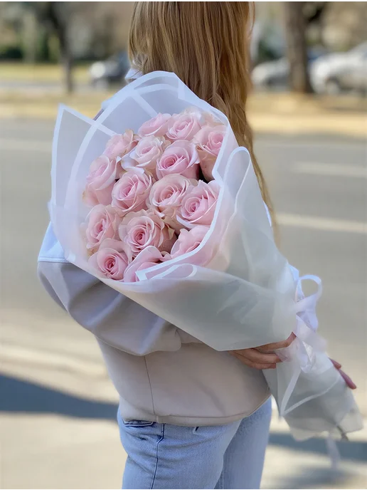 ROZA4U Букет живых цветов 15 розовых роз Новия, розовый, фото 3