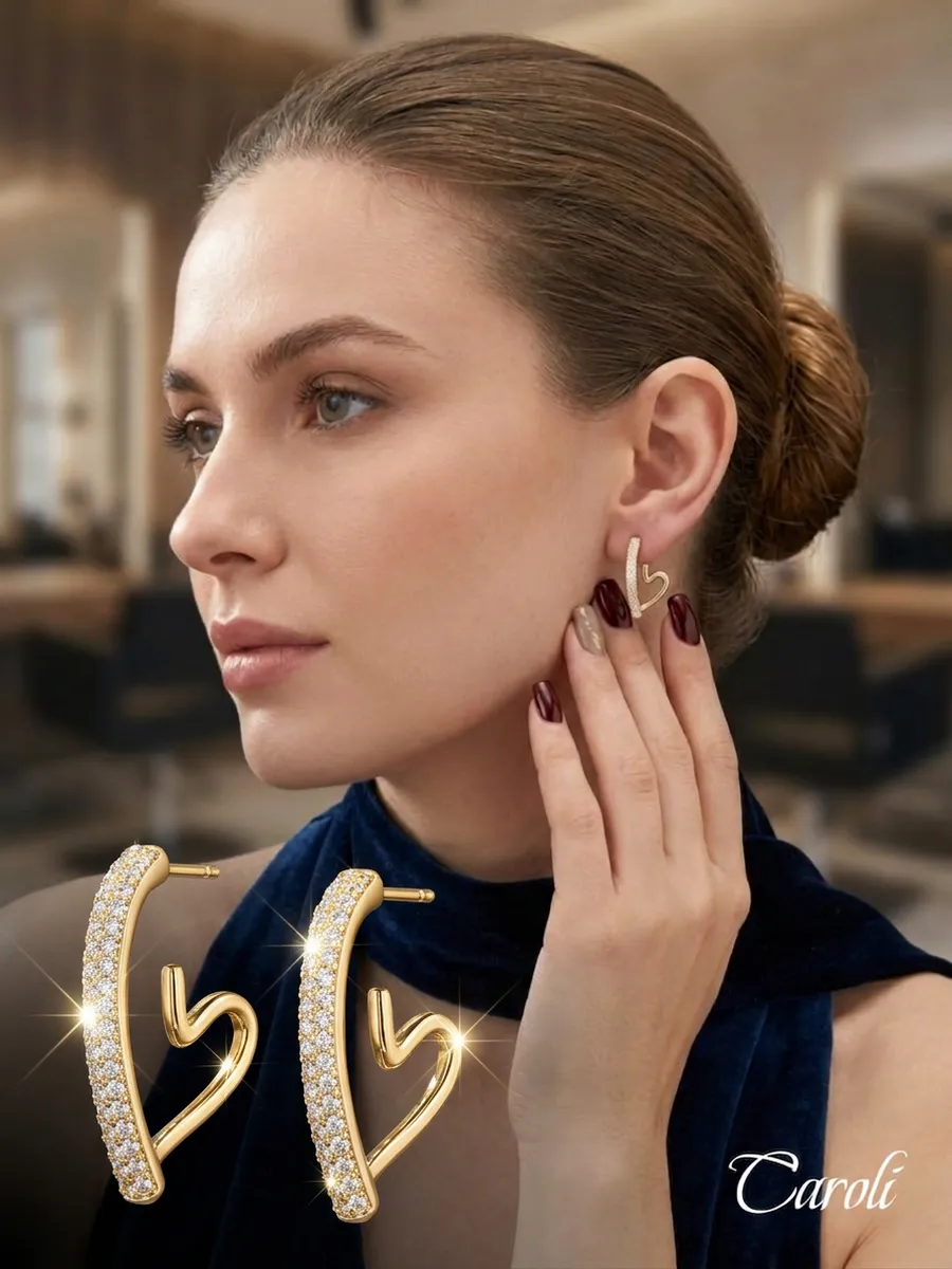 Серьги сердечки золотистые со стразами бижутерия